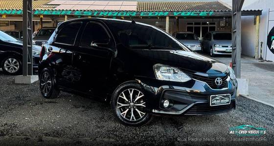 TOYOTA ETIOS 1.5 PLATINUM 16V FLEX 4P AUTOMÁTICO
